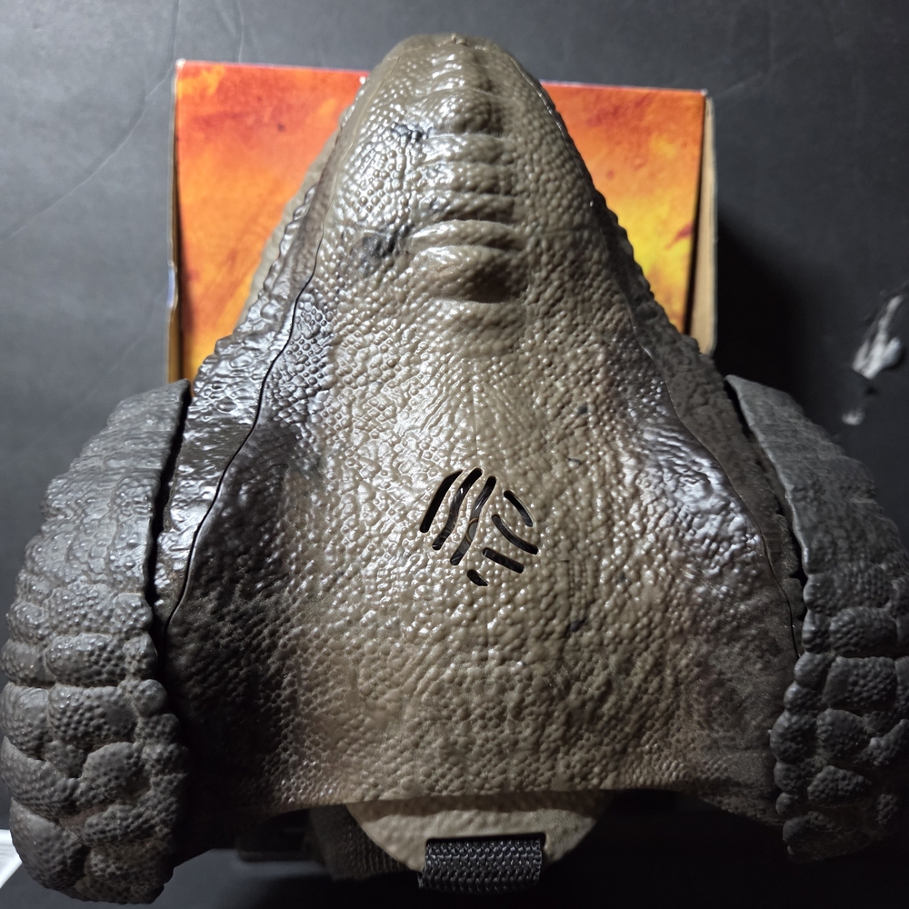 Jurassic World Diminion T-Rex Chomp 'N Roar Mask W/ Sounds. Brand New. - Picture 7 of 8